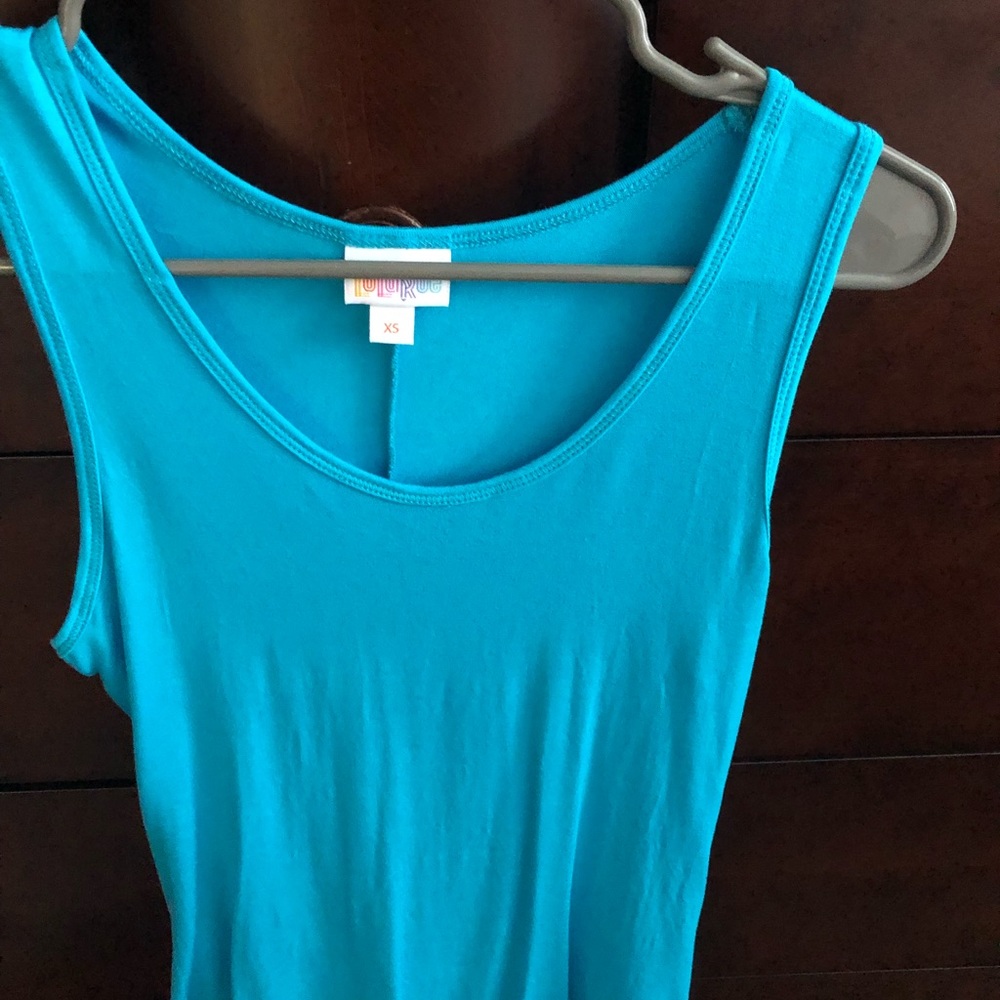 XS LuLaRoe turquoise tank top
